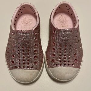 Pink sparkly Natives